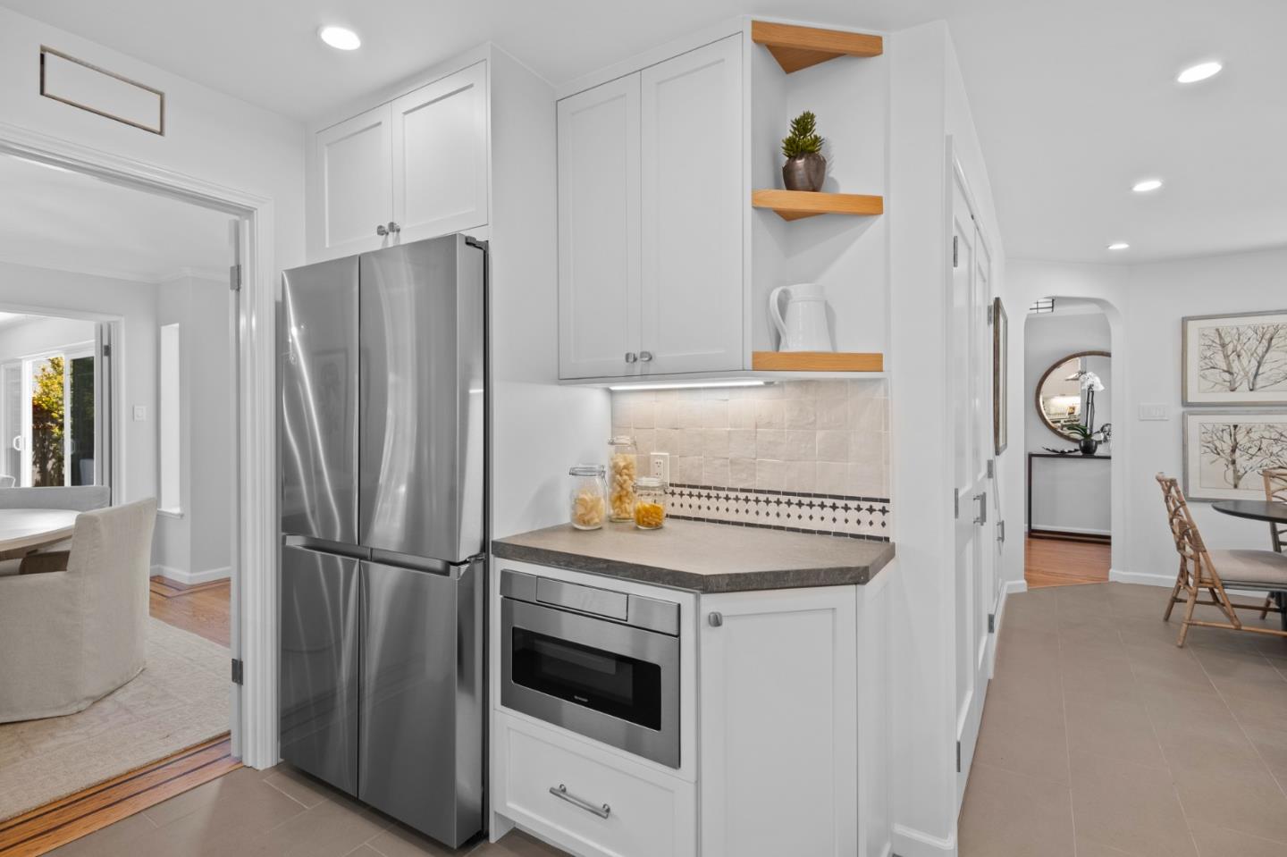 Detail Gallery Image 12 of 59 For 406 Heather Ln, San Mateo,  CA 94403 - 5 Beds | 3 Baths