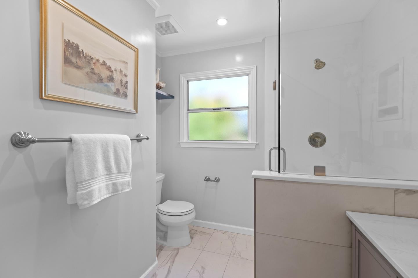 Detail Gallery Image 24 of 59 For 406 Heather Ln, San Mateo,  CA 94403 - 5 Beds | 3 Baths