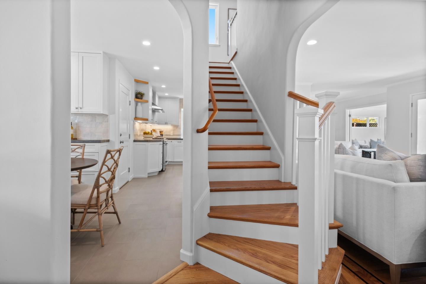 Detail Gallery Image 31 of 59 For 406 Heather Ln, San Mateo,  CA 94403 - 5 Beds | 3 Baths
