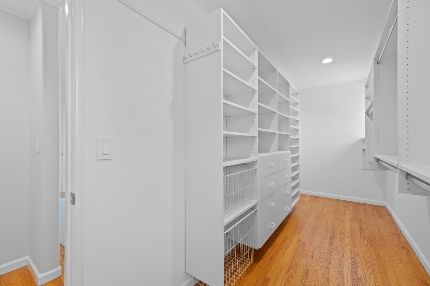 Detail Gallery Image 35 of 59 For 406 Heather Ln, San Mateo,  CA 94403 - 5 Beds | 3 Baths