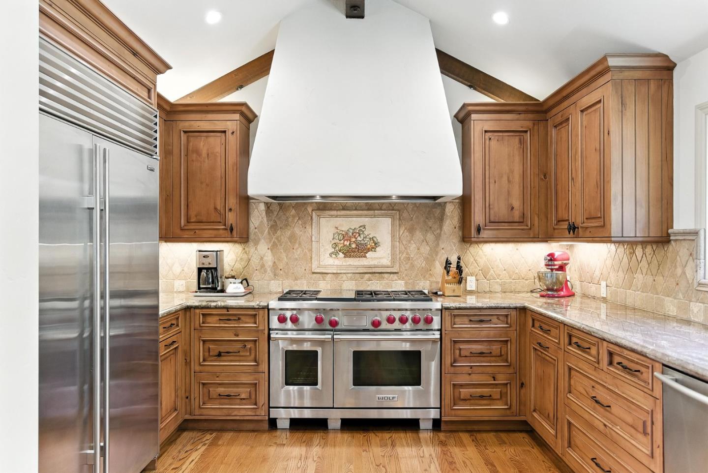 Detail Gallery Image 29 of 70 For 11510 Summit Wood Rd, Los Altos Hills,  CA 94022 - 5 Beds | 6 Baths