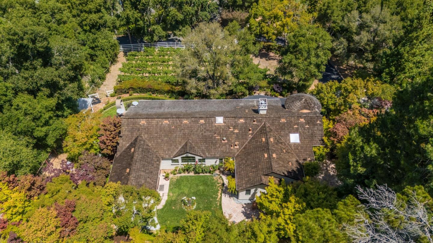 Detail Gallery Image 70 of 70 For 11510 Summit Wood Rd, Los Altos Hills,  CA 94022 - 5 Beds | 6 Baths