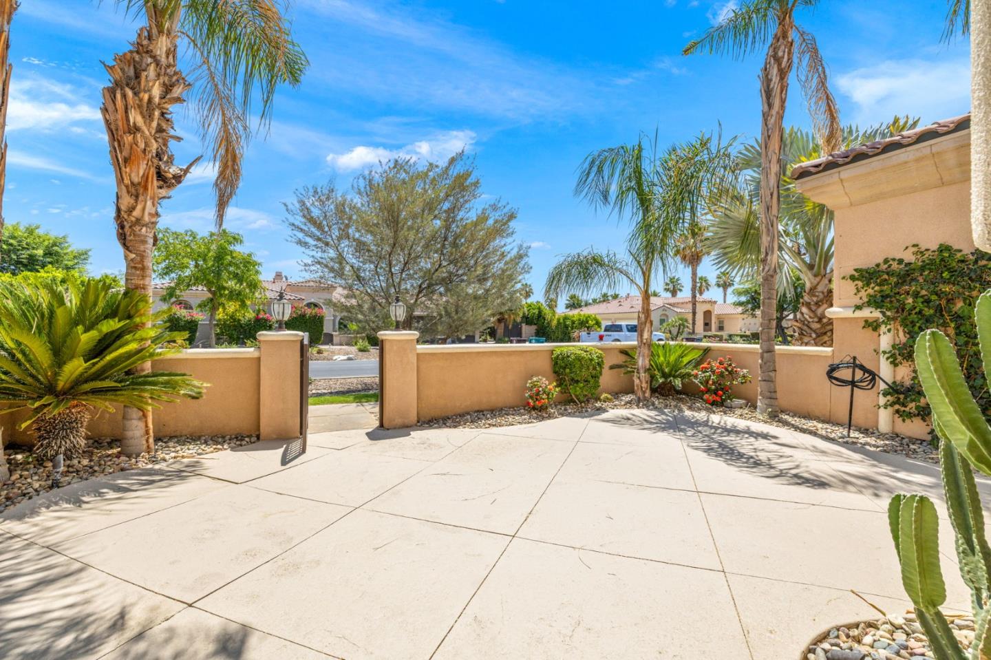Detail Gallery Image 5 of 99 For 49133 Jordan St, Indio,  CA 92201 - 5 Beds | 3/1 Baths