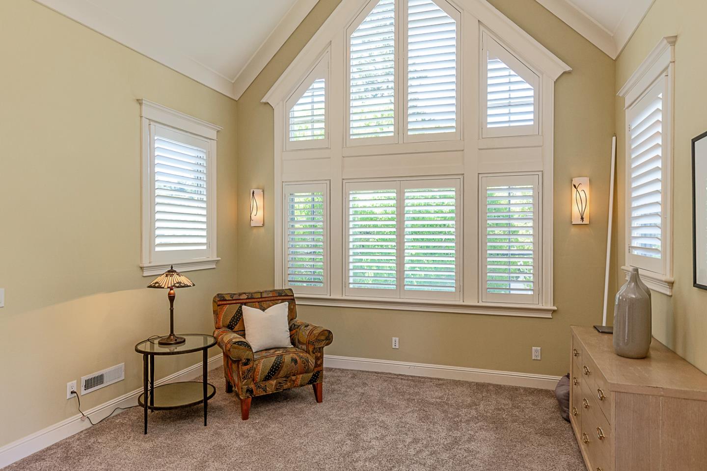 Detail Gallery Image 20 of 40 For 587 Sequoia Ave, Redwood City,  CA 94061 - 5 Beds | 4 Baths
