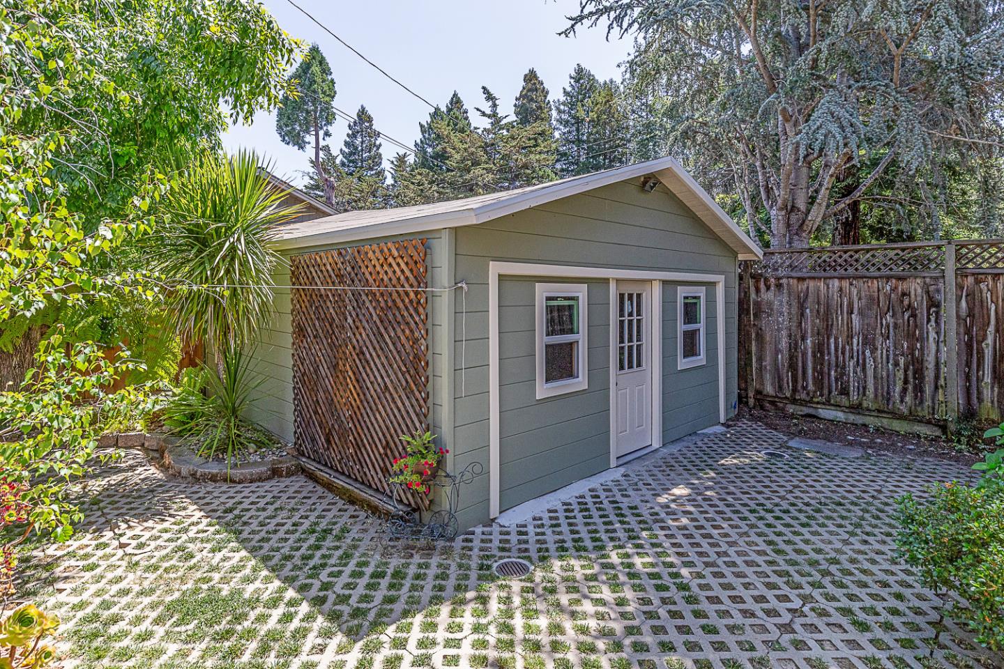 Detail Gallery Image 38 of 40 For 587 Sequoia Ave, Redwood City,  CA 94061 - 5 Beds | 4 Baths