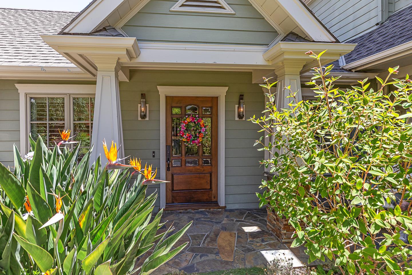 Detail Gallery Image 4 of 40 For 587 Sequoia Ave, Redwood City,  CA 94061 - 5 Beds | 4 Baths