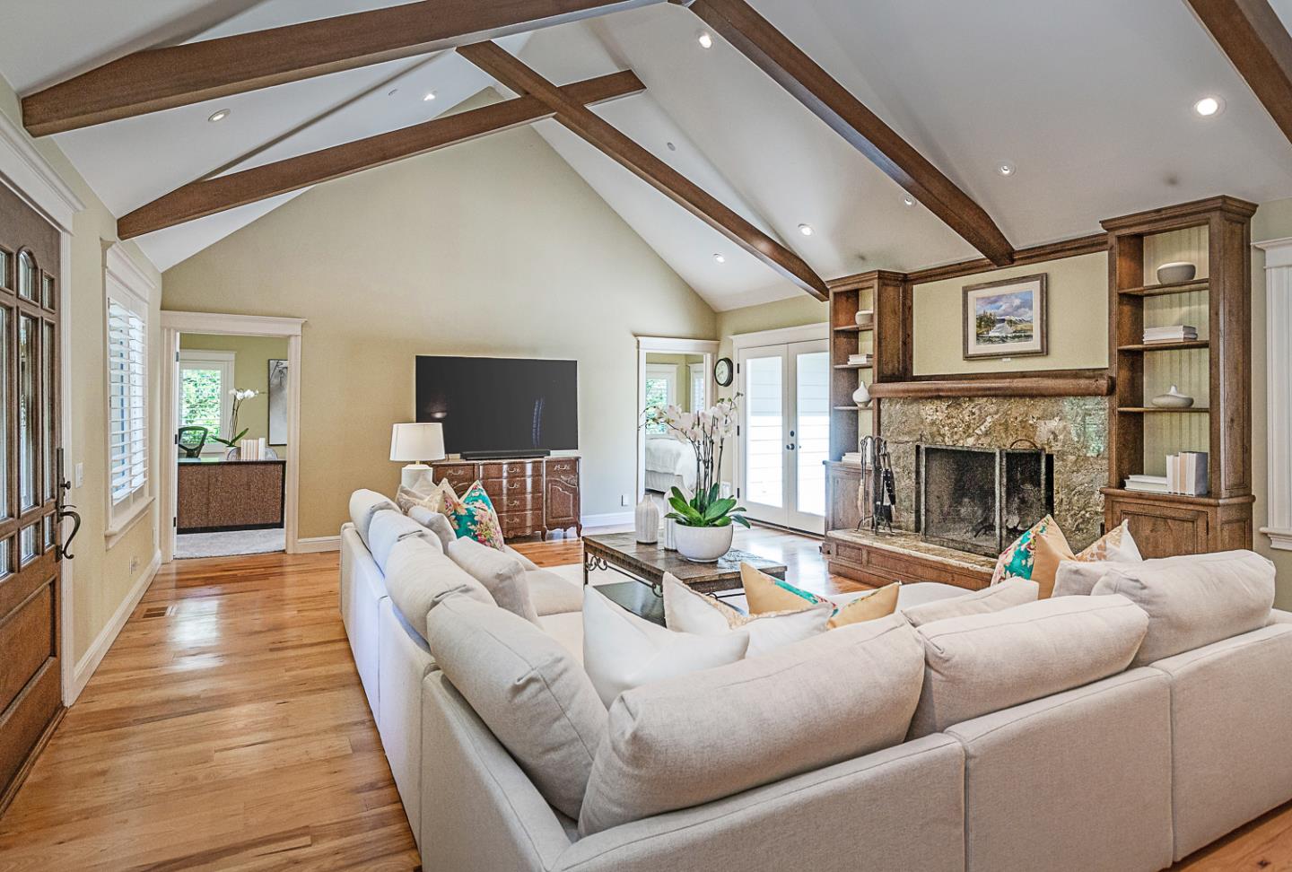 Detail Gallery Image 5 of 40 For 587 Sequoia Ave, Redwood City,  CA 94061 - 5 Beds | 4 Baths