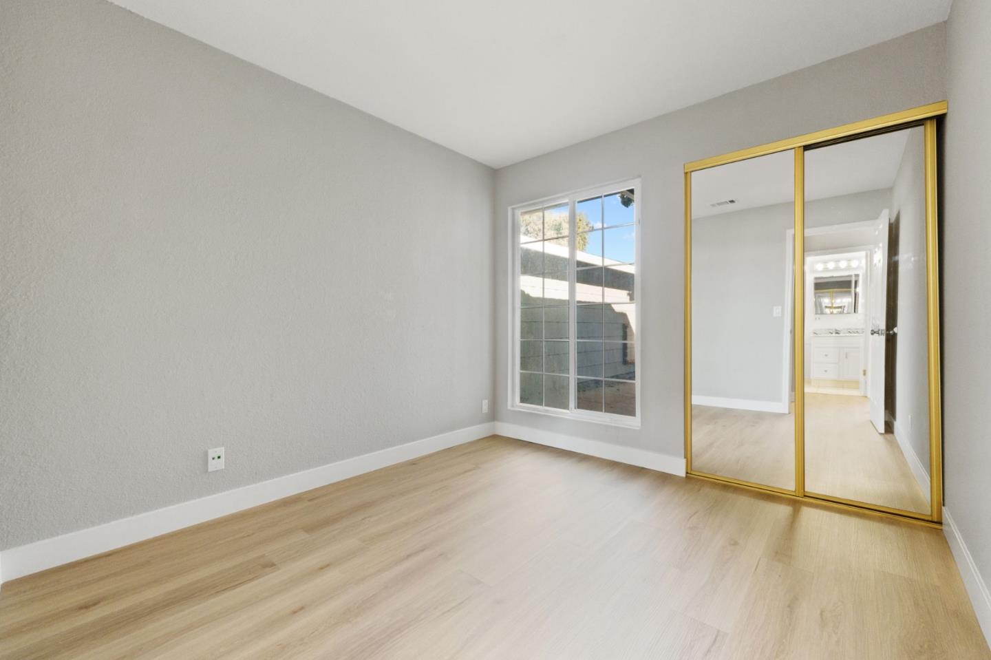 Detail Gallery Image 18 of 37 For 861 Mulcaster Ct, San Jose,  CA 95136 - 4 Beds | 2 Baths