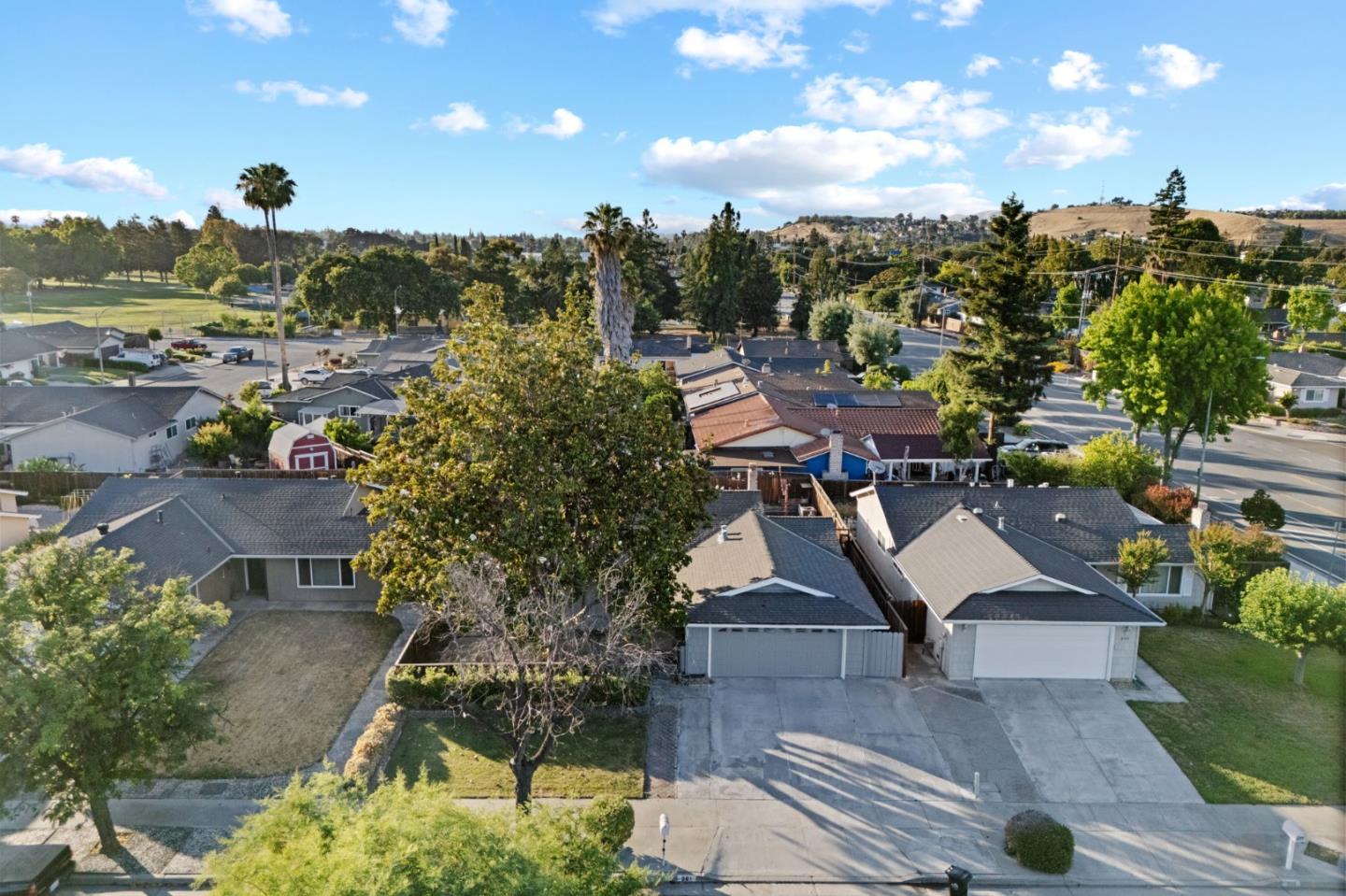 Detail Gallery Image 37 of 37 For 861 Mulcaster Ct, San Jose,  CA 95136 - 4 Beds | 2 Baths