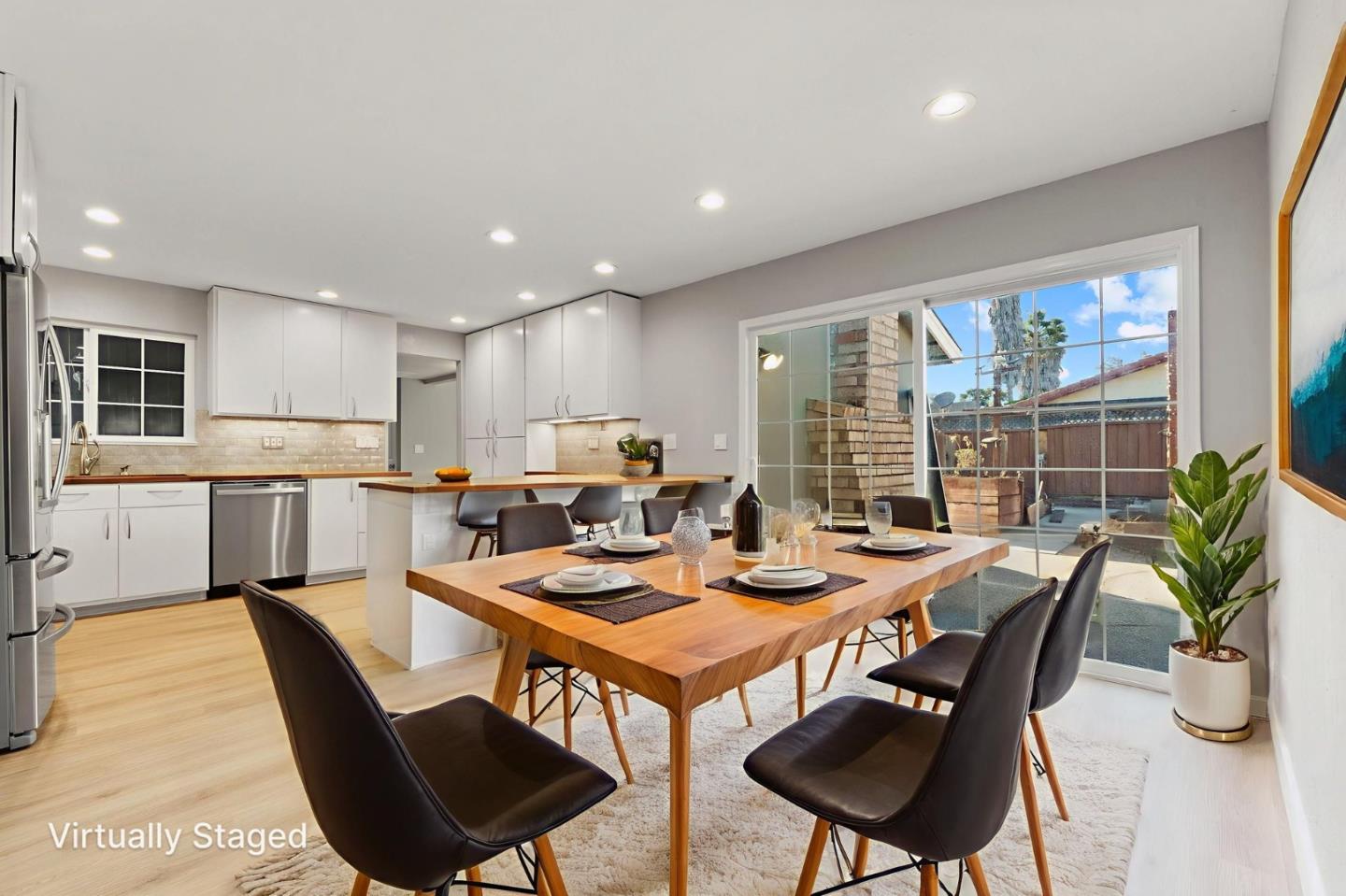 Detail Gallery Image 7 of 37 For 861 Mulcaster Ct, San Jose,  CA 95136 - 4 Beds | 2 Baths