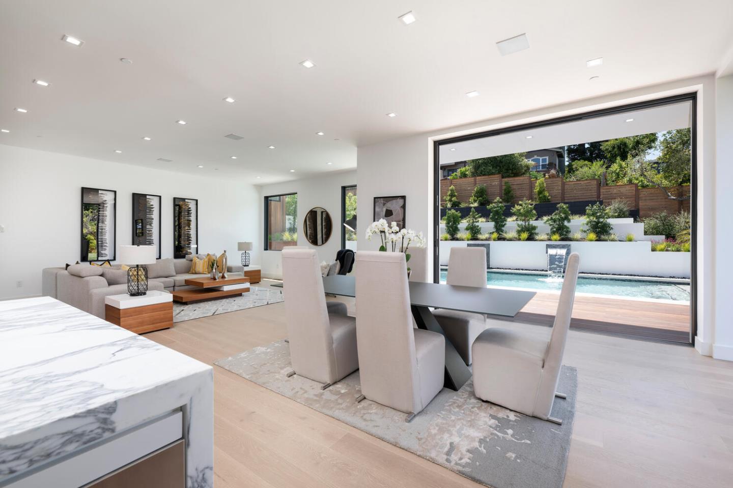 Detail Gallery Image 24 of 91 For 3964 Jefferson Ave, Redwood City,  CA 94062 - 5 Beds | 4/1 Baths