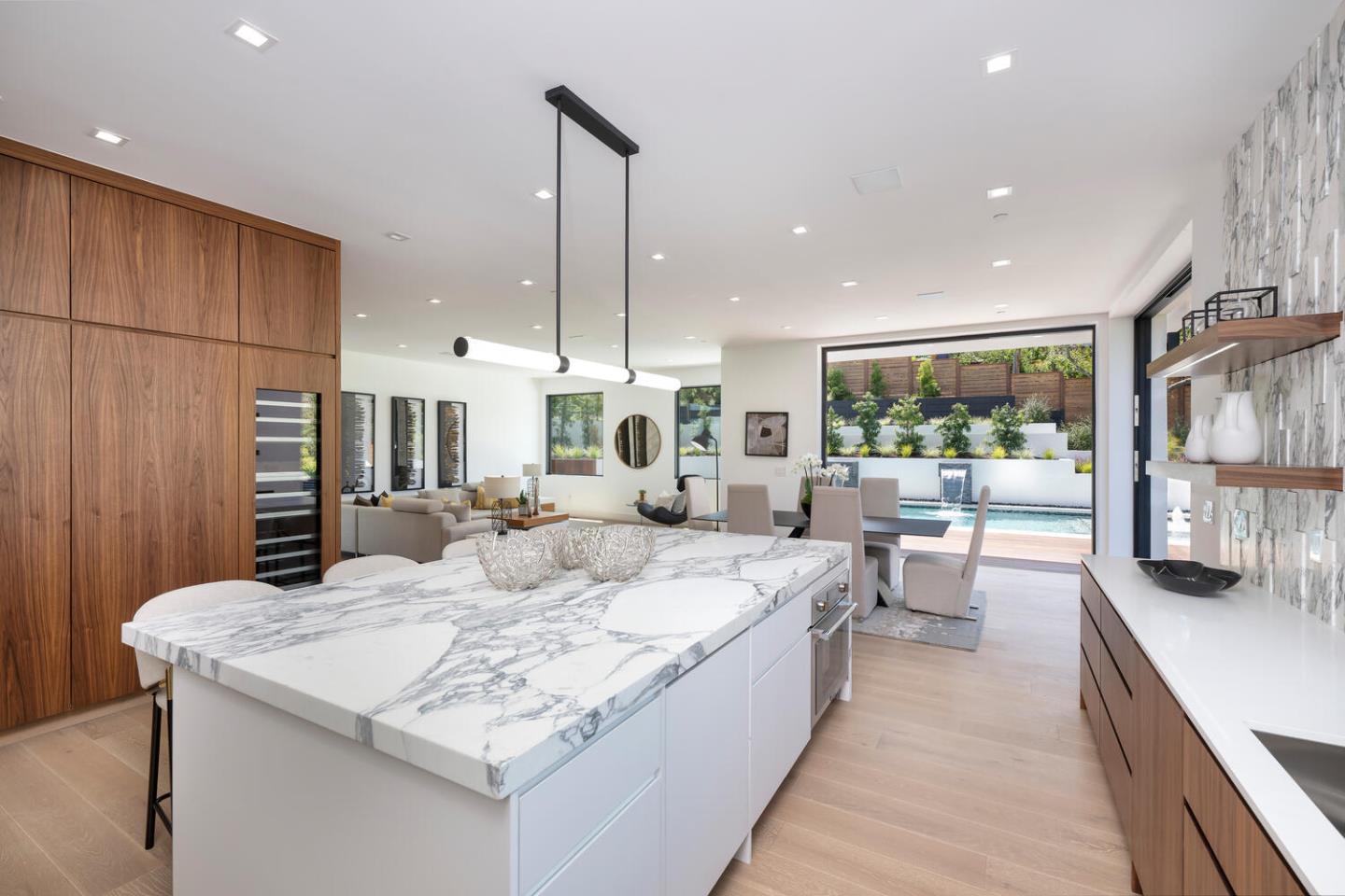 Detail Gallery Image 27 of 91 For 3964 Jefferson Ave, Redwood City,  CA 94062 - 5 Beds | 4/1 Baths