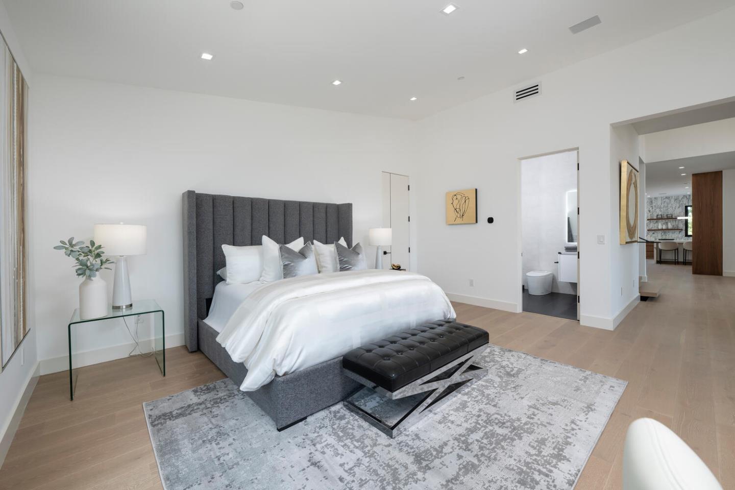 Detail Gallery Image 32 of 91 For 3964 Jefferson Ave, Redwood City,  CA 94062 - 5 Beds | 4/1 Baths