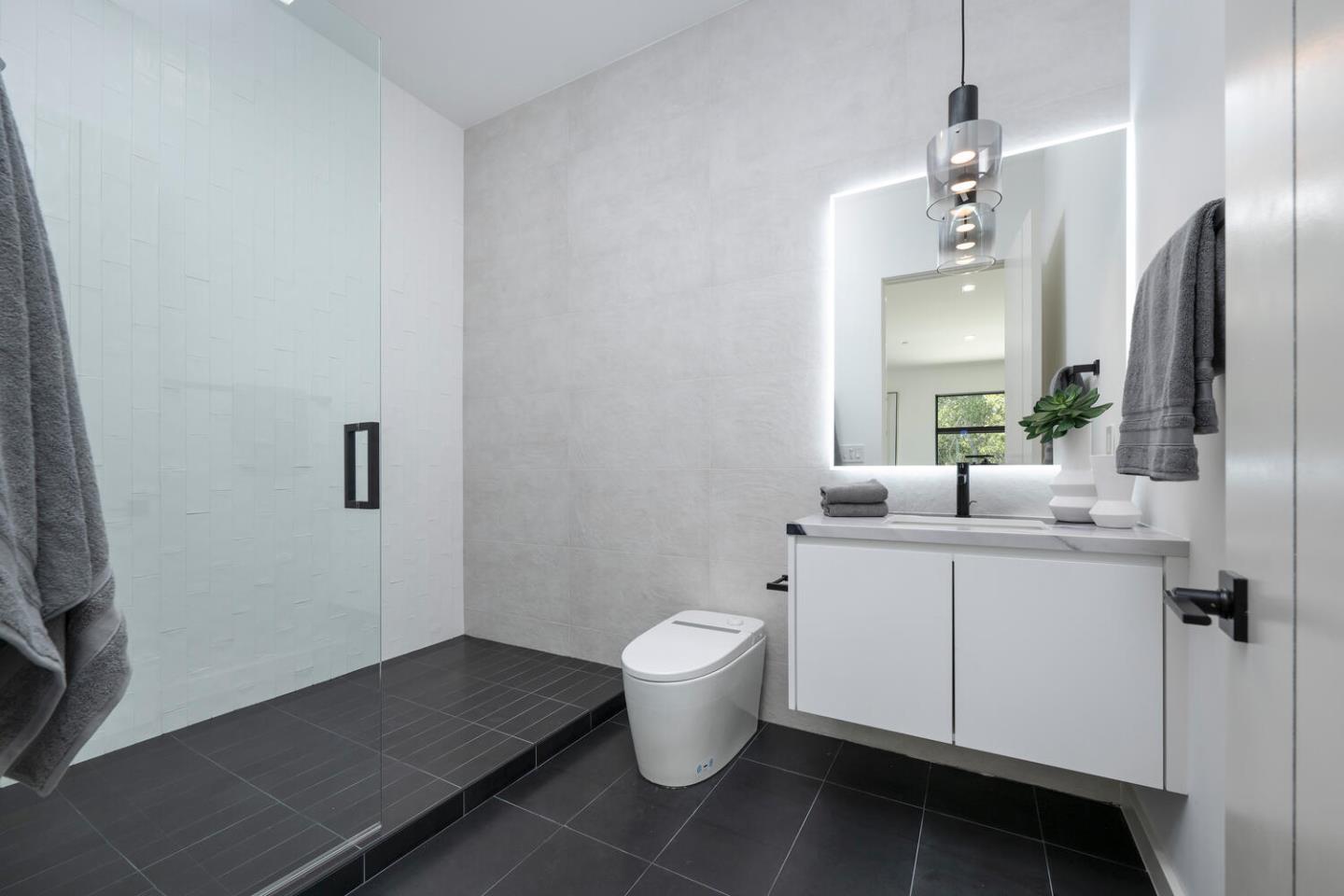 Detail Gallery Image 33 of 91 For 3964 Jefferson Ave, Redwood City,  CA 94062 - 5 Beds | 4/1 Baths
