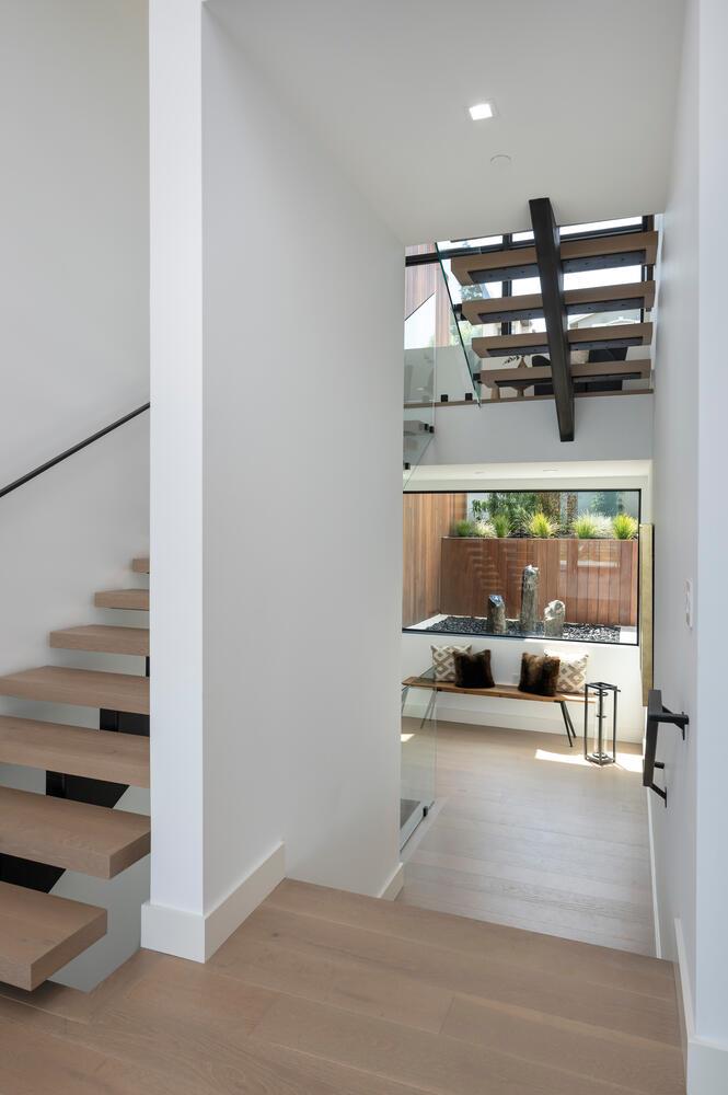 Detail Gallery Image 34 of 91 For 3964 Jefferson Ave, Redwood City,  CA 94062 - 5 Beds | 4/1 Baths