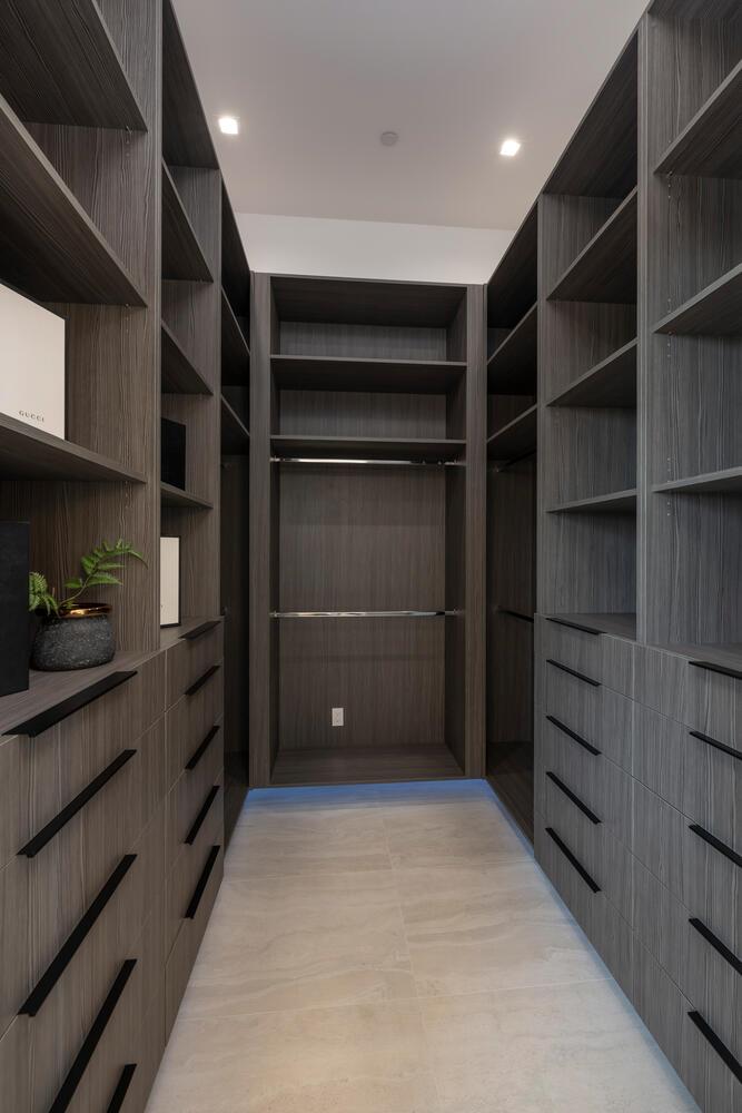 Detail Gallery Image 50 of 91 For 3964 Jefferson Ave, Redwood City,  CA 94062 - 5 Beds | 4/1 Baths