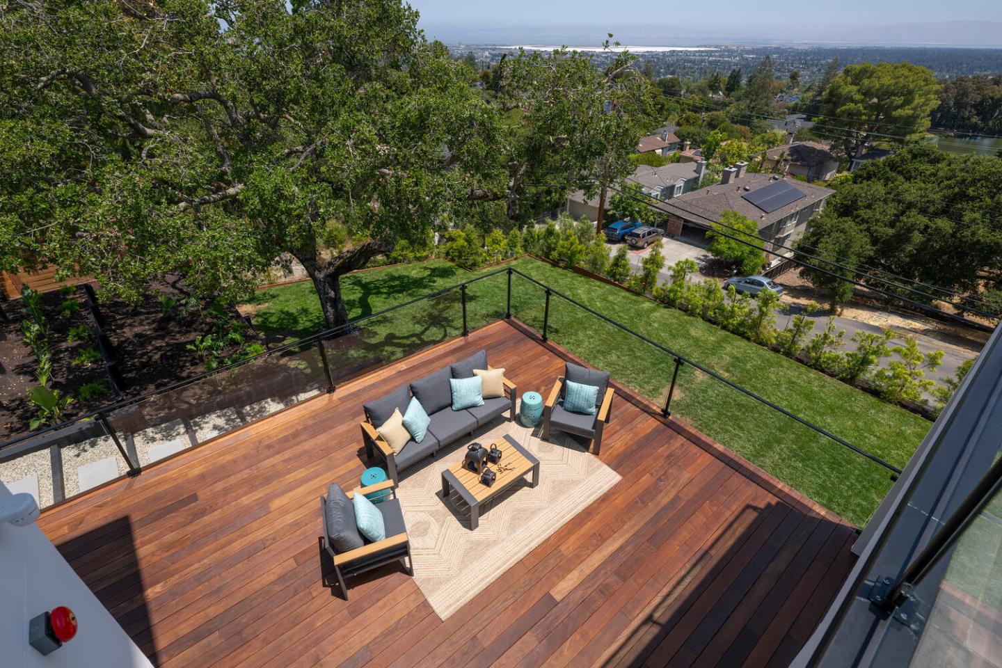 Detail Gallery Image 59 of 91 For 3964 Jefferson Ave, Redwood City,  CA 94062 - 5 Beds | 4/1 Baths