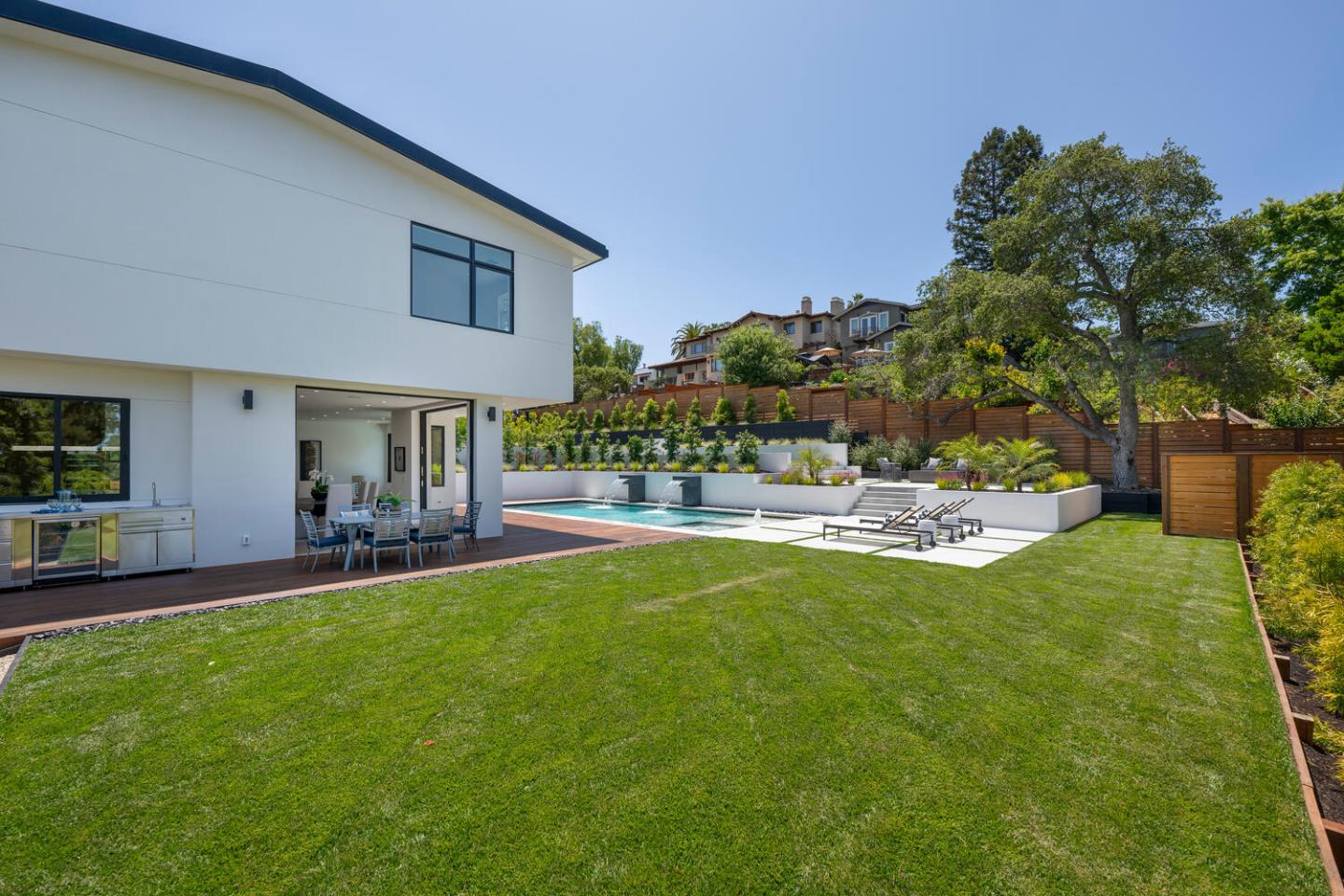 Detail Gallery Image 65 of 91 For 3964 Jefferson Ave, Redwood City,  CA 94062 - 5 Beds | 4/1 Baths