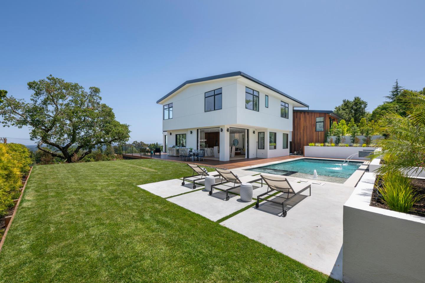 Detail Gallery Image 68 of 91 For 3964 Jefferson Ave, Redwood City,  CA 94062 - 5 Beds | 4/1 Baths
