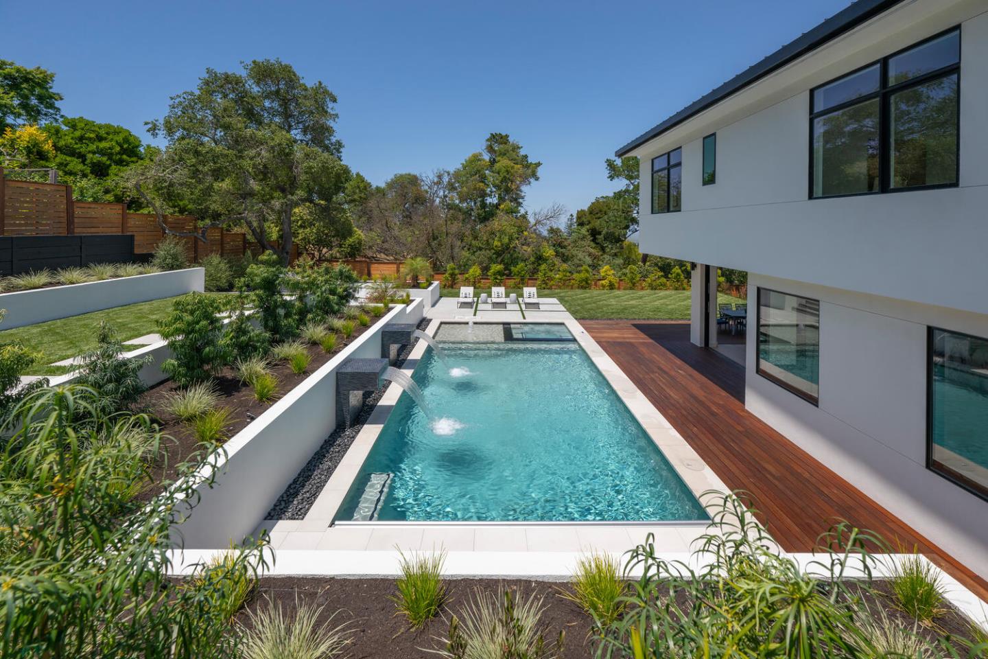 Detail Gallery Image 78 of 91 For 3964 Jefferson Ave, Redwood City,  CA 94062 - 5 Beds | 4/1 Baths