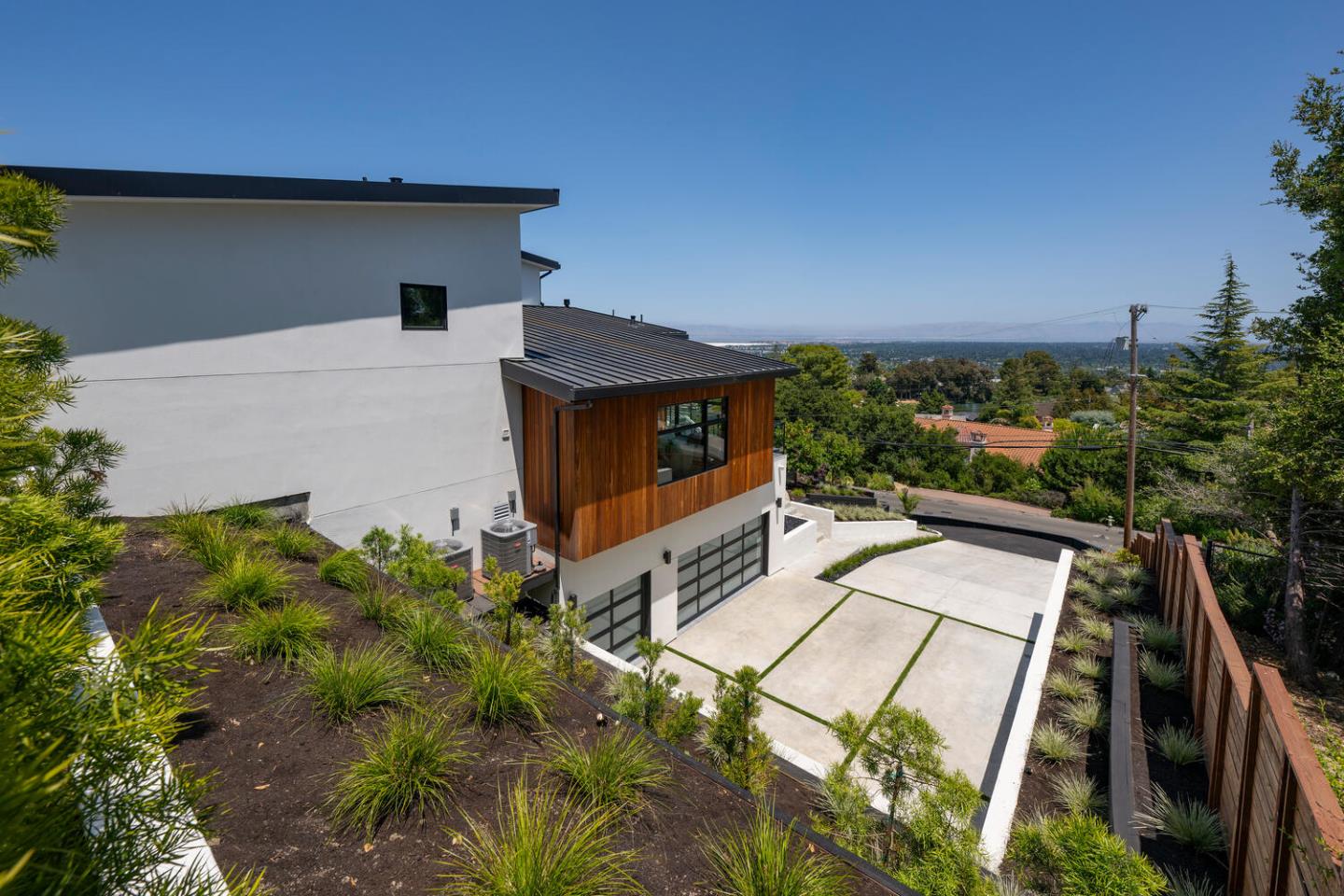 Detail Gallery Image 83 of 91 For 3964 Jefferson Ave, Redwood City,  CA 94062 - 5 Beds | 4/1 Baths
