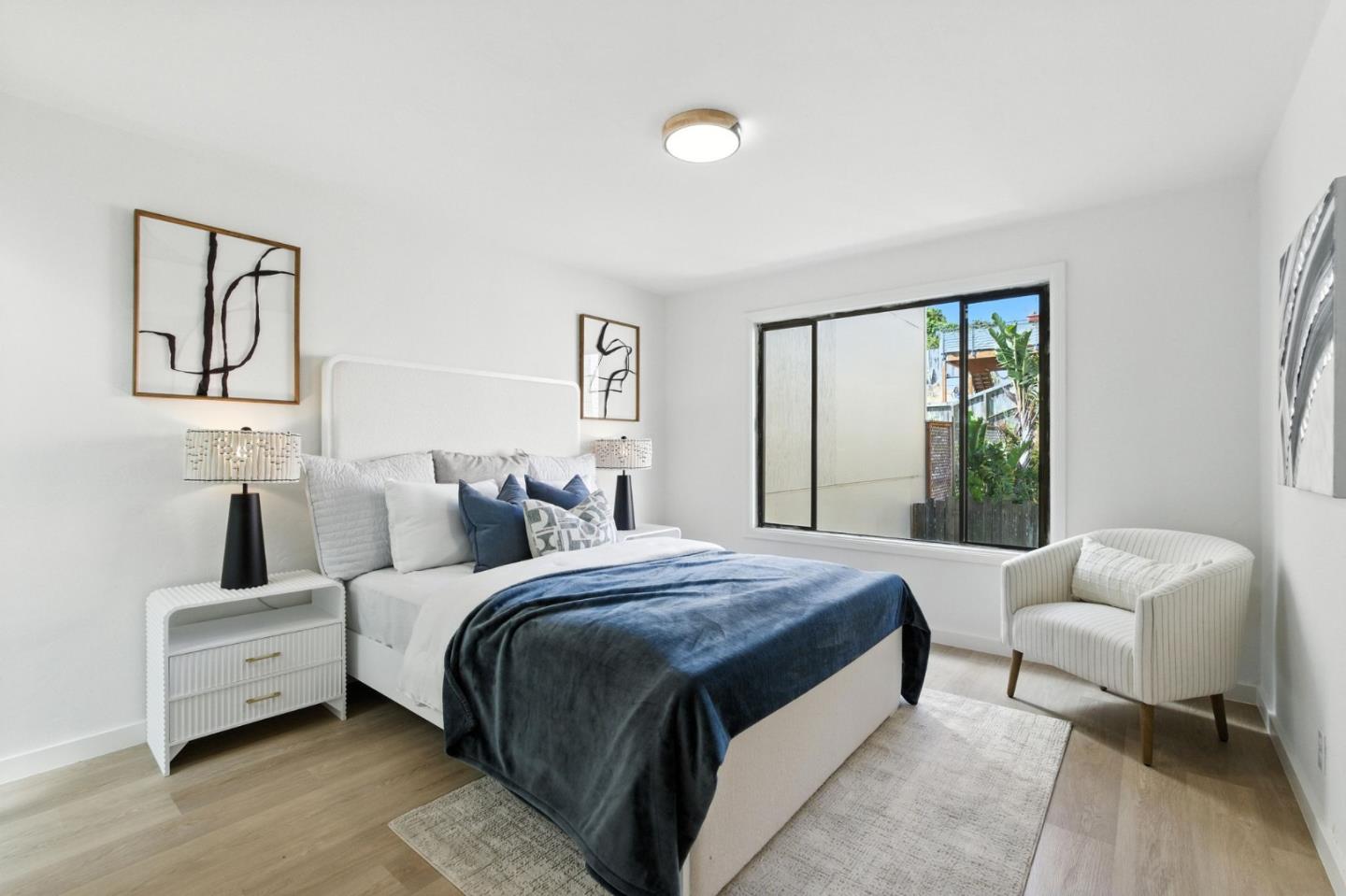 Detail Gallery Image 19 of 36 For 155 Bridgeview Dr, San Francisco,  CA 94124 - 3 Beds | 3 Baths