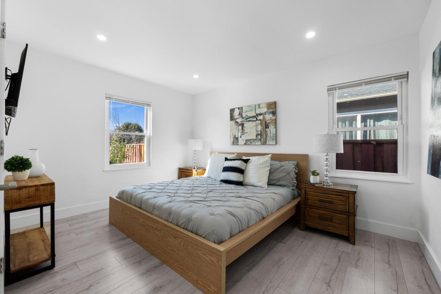 Detail Gallery Image 14 of 39 For 24675 Joanne St, Hayward,  CA 94544 - 4 Beds | 3 Baths