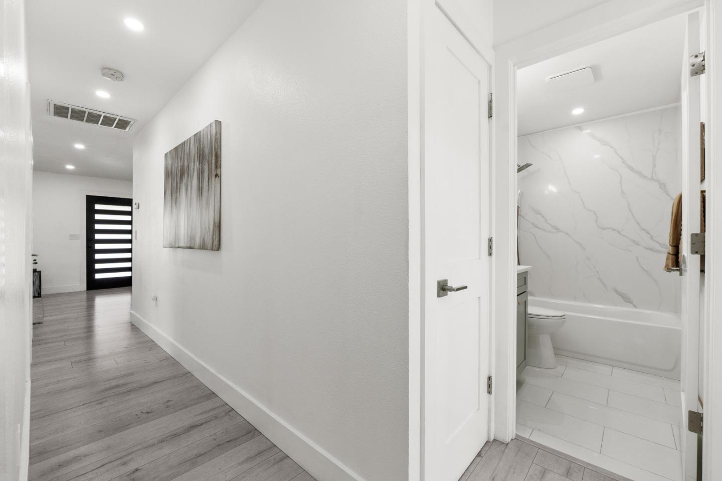 Detail Gallery Image 18 of 39 For 24675 Joanne St, Hayward,  CA 94544 - 4 Beds | 3 Baths