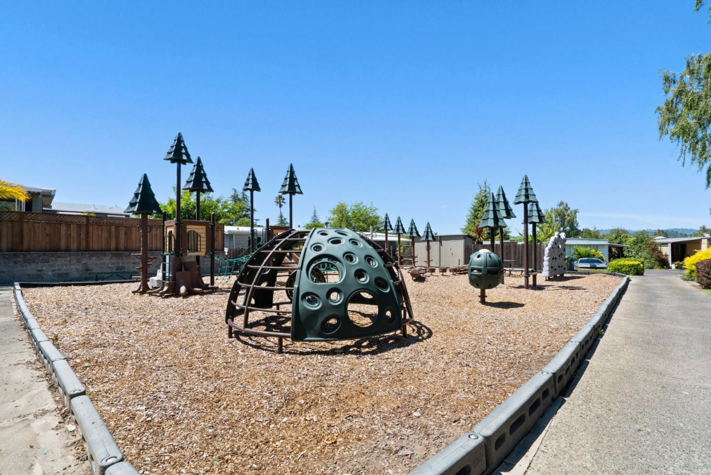 Detail Gallery Image 54 of 60 For 444 Whispering Pines Dr #47,  Scotts Valley,  CA 95066 - 3 Beds | 2 Baths