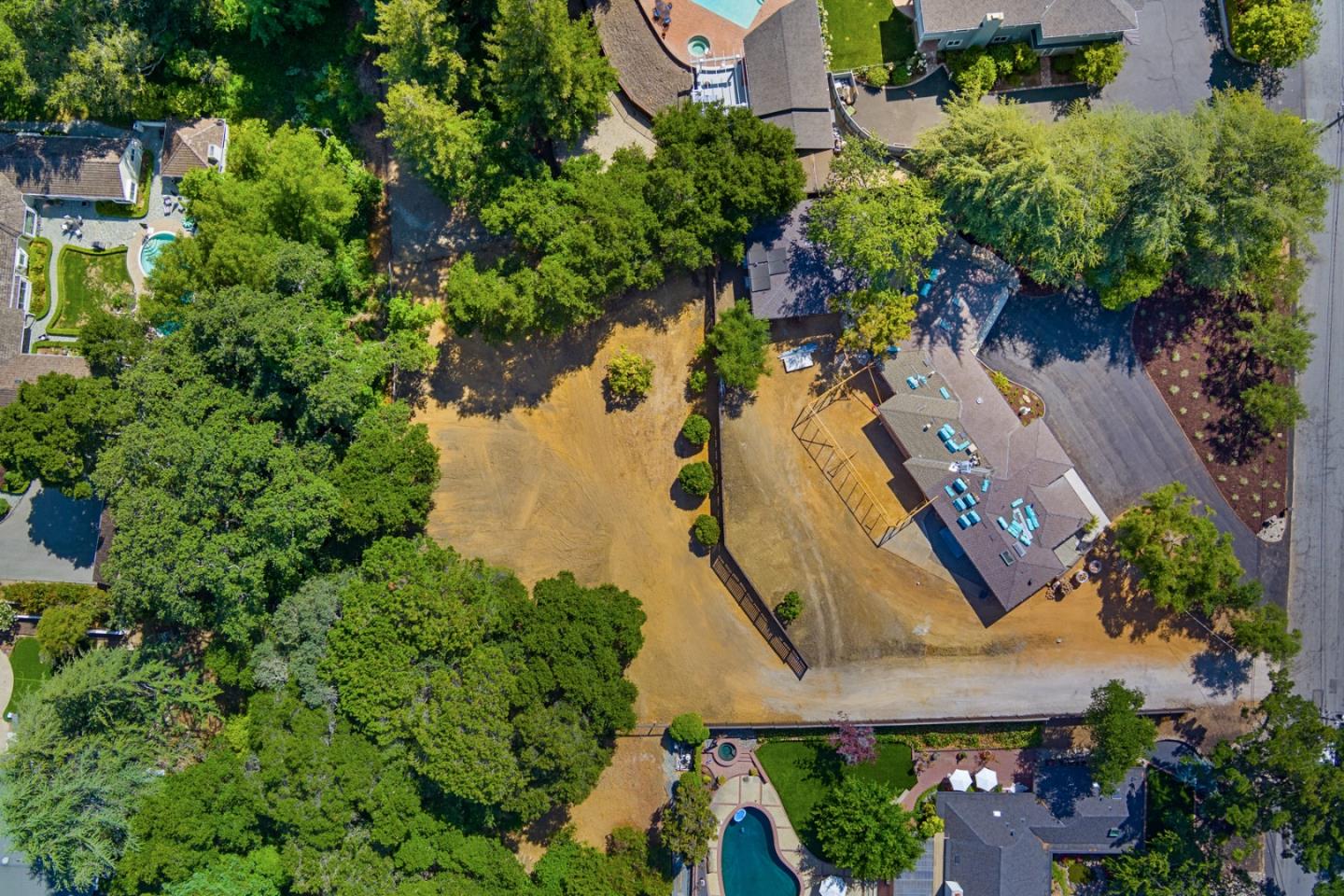 Detail Gallery Image 11 of 12 For 16070 Matilija Dr, Los Gatos,  CA 95030 - – Beds | – Baths