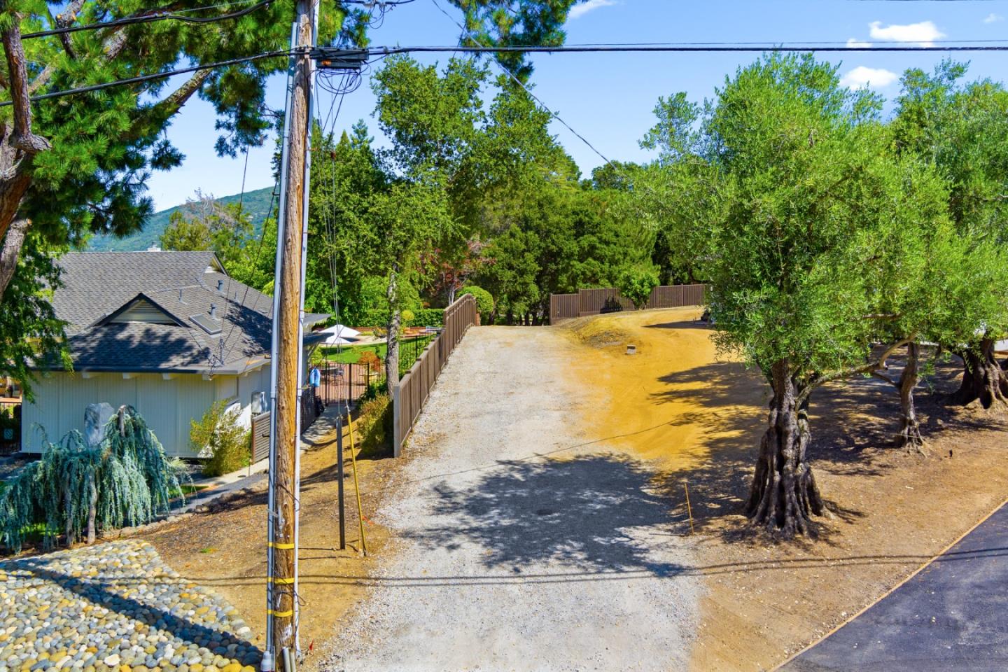 Detail Gallery Image 7 of 12 For 16070 Matilija Dr, Los Gatos,  CA 95030 - – Beds | – Baths