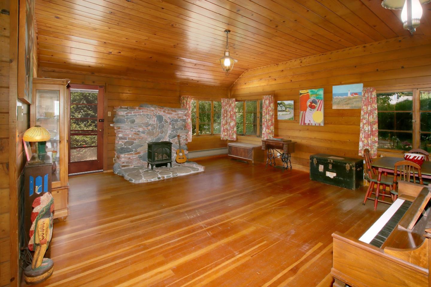 Detail Gallery Image 11 of 29 For 324 Laurel Dr, Felton,  CA 95018 - 2 Beds | 1 Baths