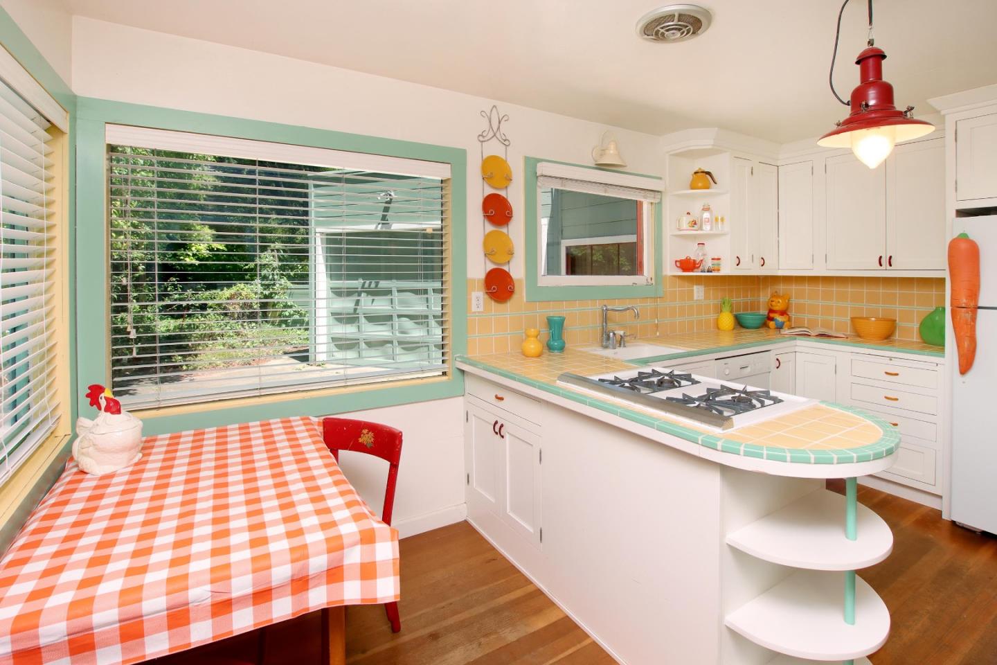 Detail Gallery Image 8 of 29 For 324 Laurel Dr, Felton,  CA 95018 - 2 Beds | 1 Baths