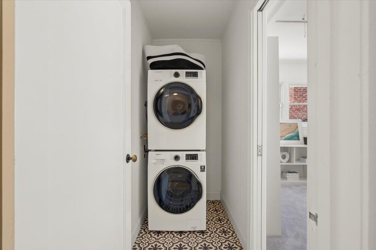 Detail Gallery Image 16 of 35 For 405 Bradley Ave, San Jose,  CA 95128 - 4 Beds | 2 Baths