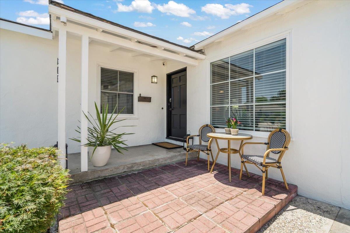 Detail Gallery Image 2 of 35 For 405 Bradley Ave, San Jose,  CA 95128 - 4 Beds | 2 Baths