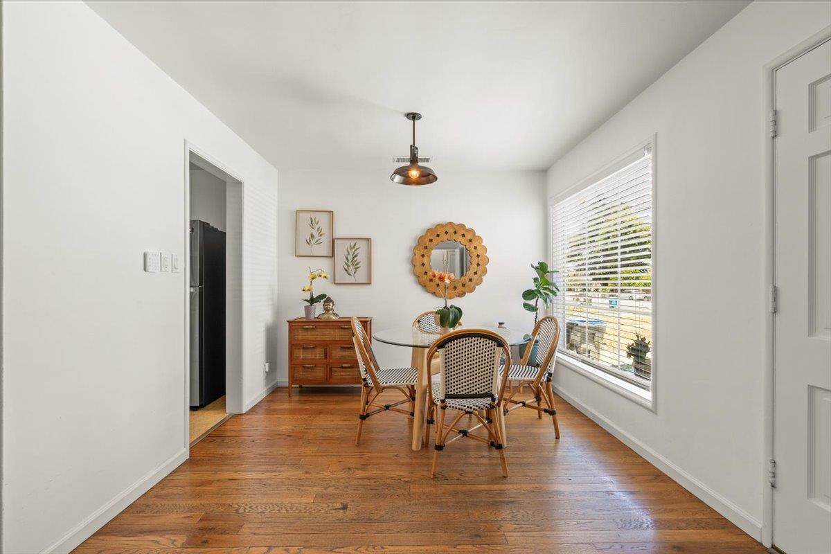 Detail Gallery Image 8 of 35 For 405 Bradley Ave, San Jose,  CA 95128 - 4 Beds | 2 Baths