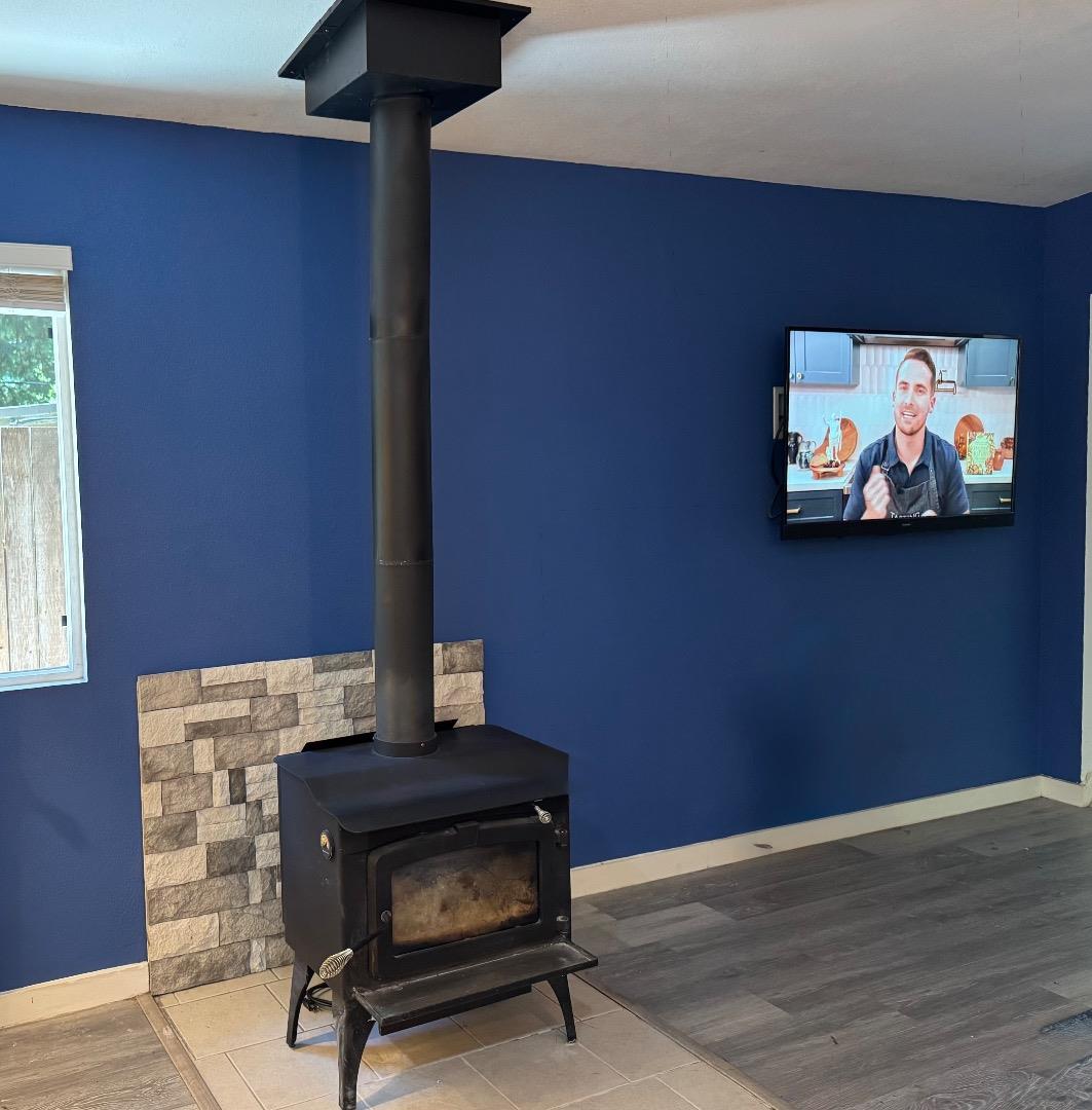 Detail Gallery Image 16 of 27 For 144 Monaco Ln, Boulder Creek,  CA 95006 - 2 Beds | 1 Baths