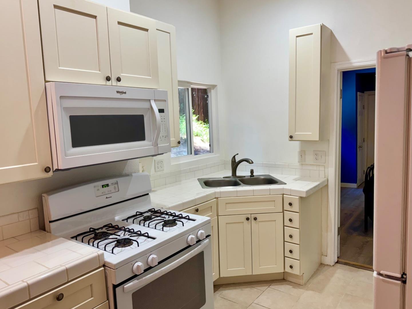 Detail Gallery Image 19 of 27 For 144 Monaco Ln, Boulder Creek,  CA 95006 - 2 Beds | 1 Baths