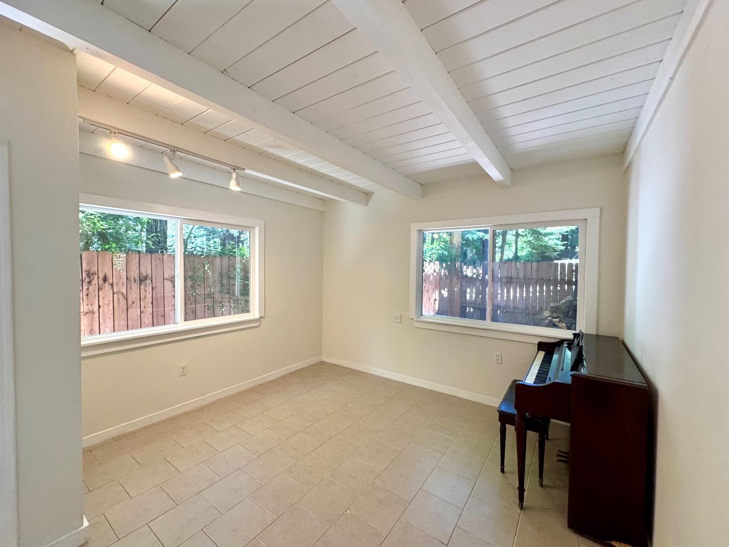 Detail Gallery Image 28 of 36 For 144 Monaco Ln, Boulder Creek,  CA 95006 - 2 Beds | 1 Baths