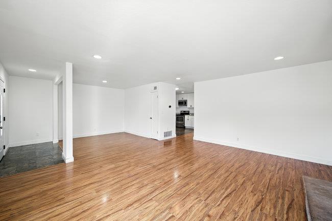 Detail Gallery Image 13 of 46 For 2950 Union Ave, Hayward,  CA 94541 - 3 Beds | 2 Baths