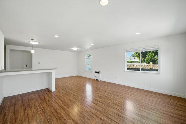Detail Gallery Image 23 of 46 For 2950 Union Ave, Hayward,  CA 94541 - 3 Beds | 2 Baths