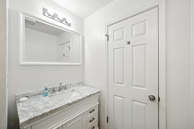 Detail Gallery Image 30 of 46 For 2950 Union Ave, Hayward,  CA 94541 - 3 Beds | 2 Baths