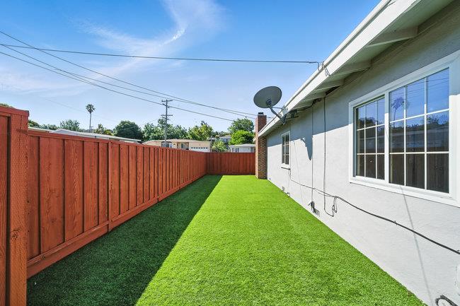 Detail Gallery Image 38 of 46 For 2950 Union Ave, Hayward,  CA 94541 - 3 Beds | 2 Baths