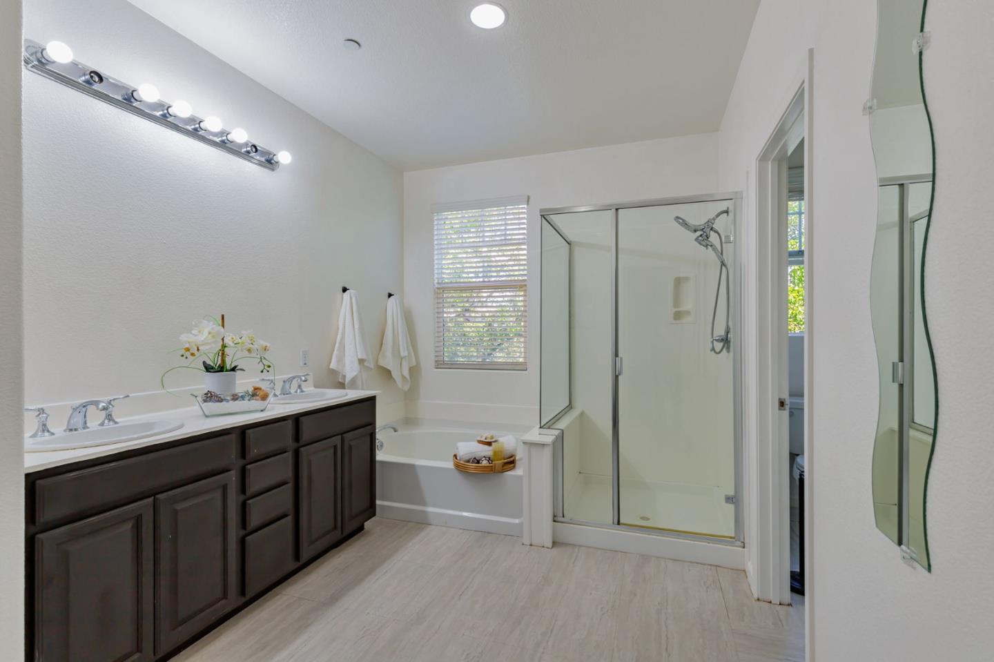 Detail Gallery Image 27 of 34 For 8940 Acorn Way, Gilroy,  CA 95020 - 4 Beds | 2/1 Baths