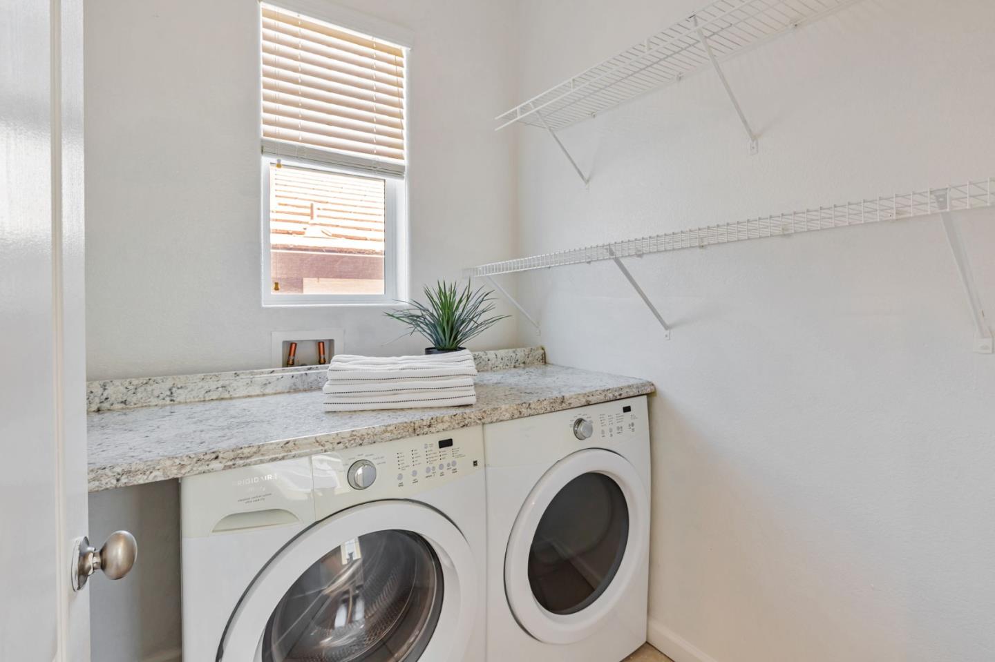 Detail Gallery Image 30 of 34 For 8940 Acorn Way, Gilroy,  CA 95020 - 4 Beds | 2/1 Baths