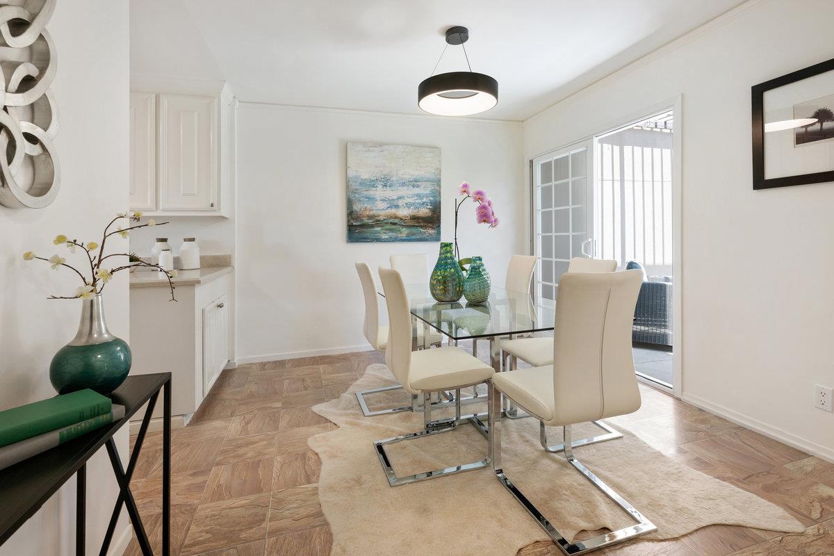 Detail Gallery Image 14 of 38 For 858 Stonegate Dr, South San Francisco,  CA 94080 - 3 Beds | 1/2 Baths
