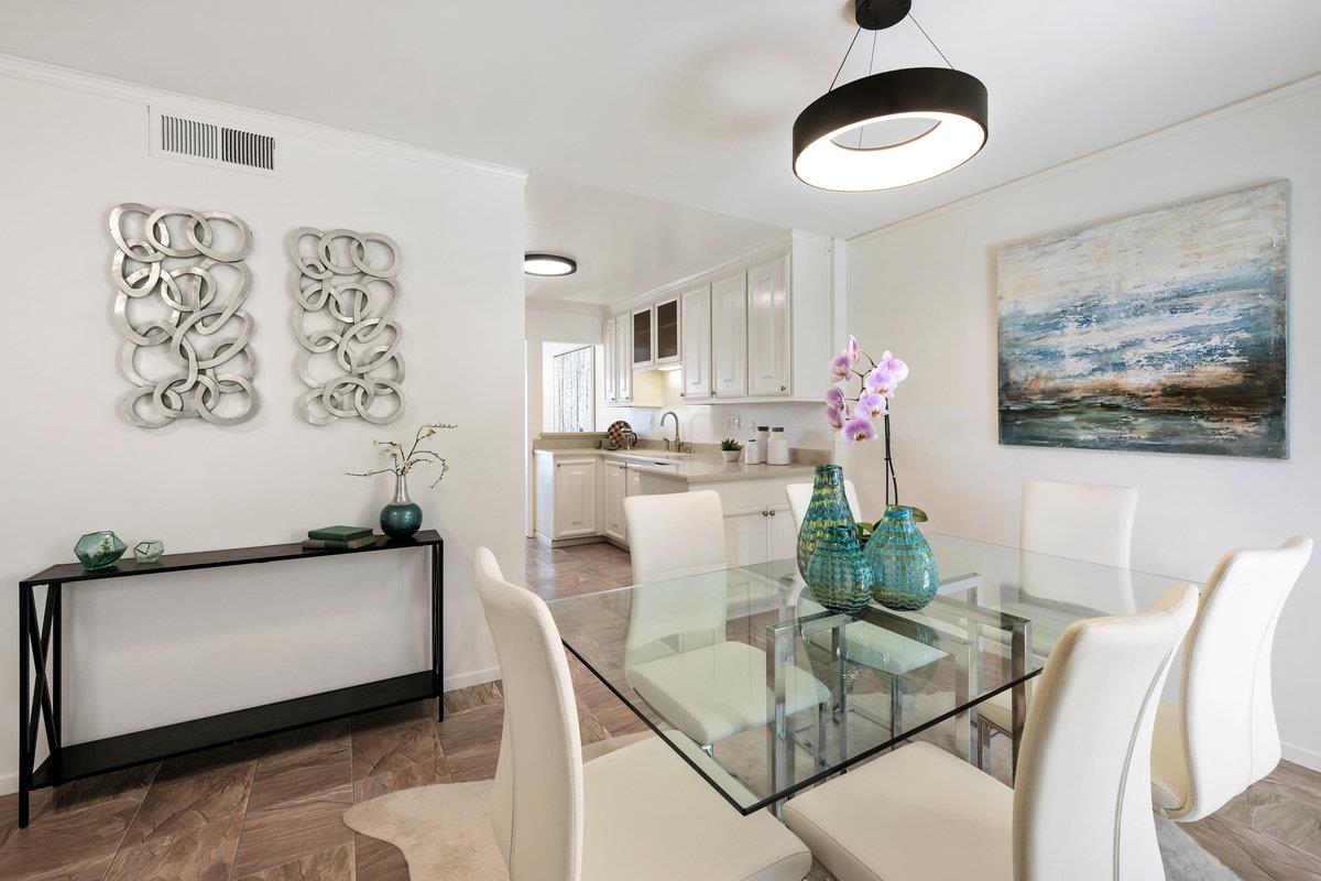 Detail Gallery Image 15 of 38 For 858 Stonegate Dr, South San Francisco,  CA 94080 - 3 Beds | 1/2 Baths
