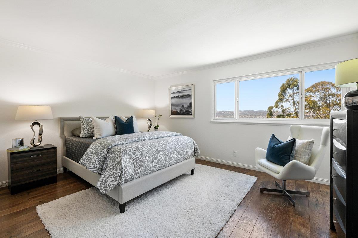 Detail Gallery Image 21 of 38 For 858 Stonegate Dr, South San Francisco,  CA 94080 - 3 Beds | 1/2 Baths
