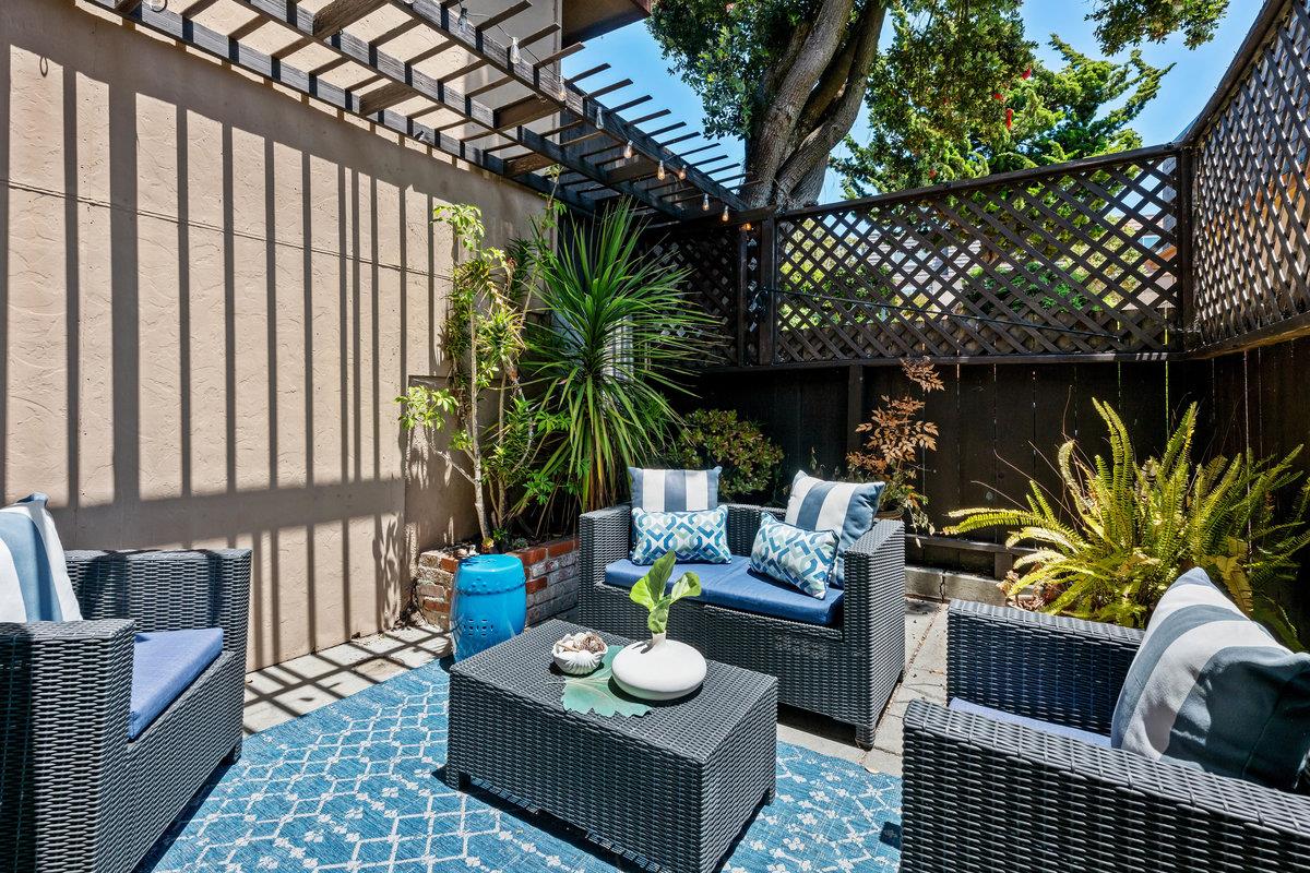 Detail Gallery Image 35 of 38 For 858 Stonegate Dr, South San Francisco,  CA 94080 - 3 Beds | 1/2 Baths