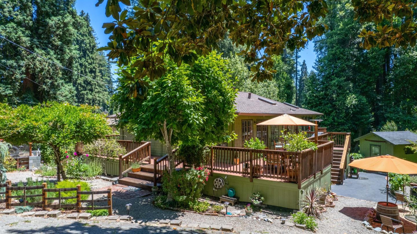 Detail Gallery Image 4 of 71 For 219 Redwood Dr, Felton,  CA 95018 - 3 Beds | 2 Baths